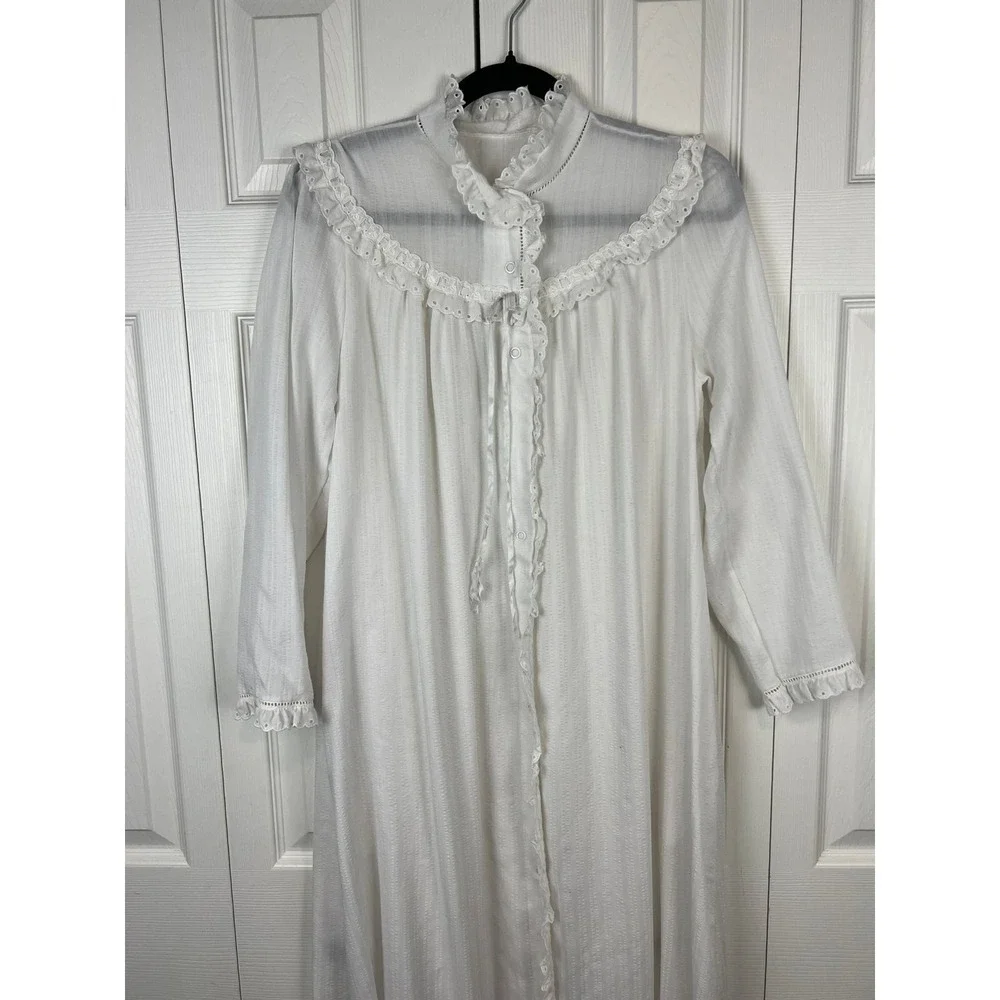 Vintage White Lace Trim Snap Front Maxi Nightgown Robe Small Cottagecore Regency